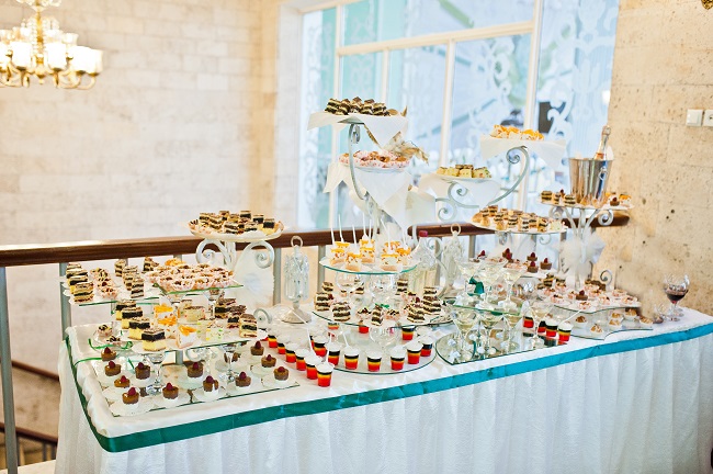 Wedding Tastings Made Easy When You Use a Kitchen Rental Facility