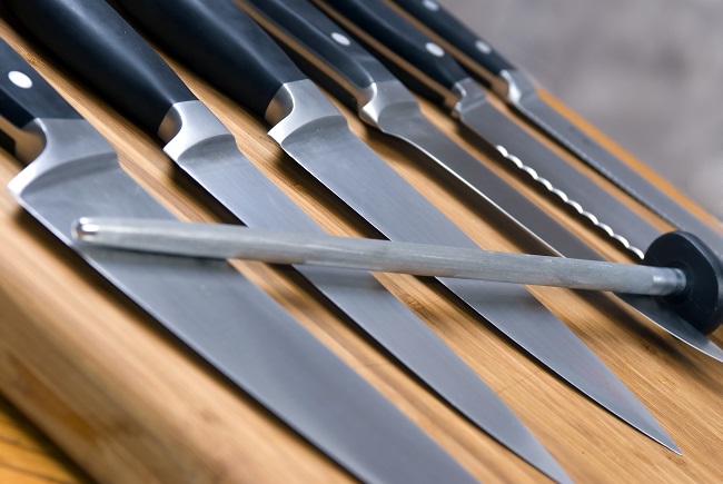 Cutting Edge: Finding the Best Chef's Knives